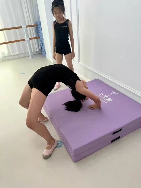 舞蹈垫，舞乔提供的产品照片